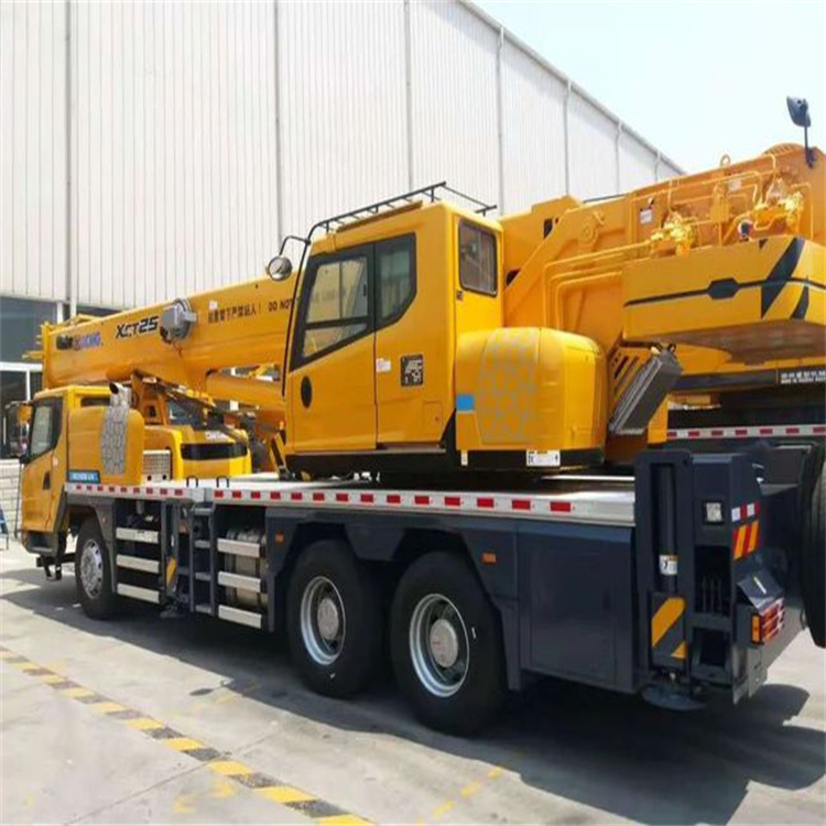 理塘离这最近出租吊车电话